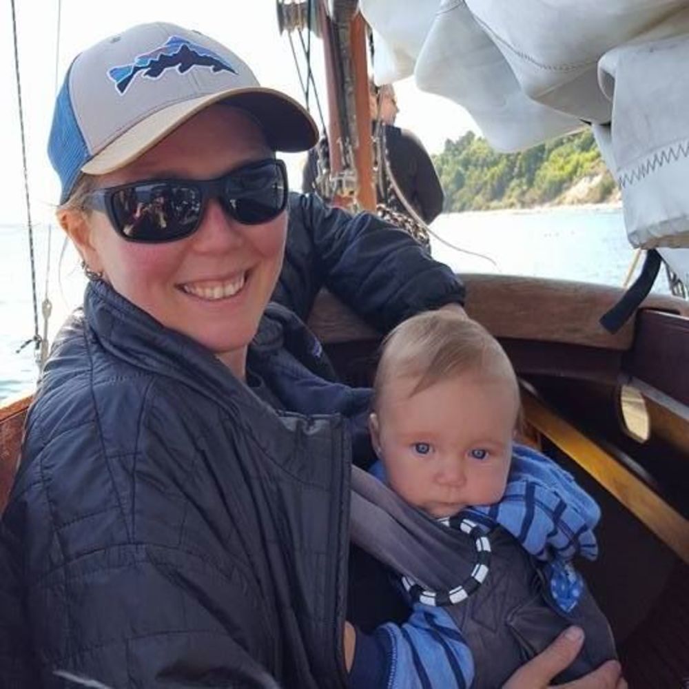 Meet your Posher, Lara